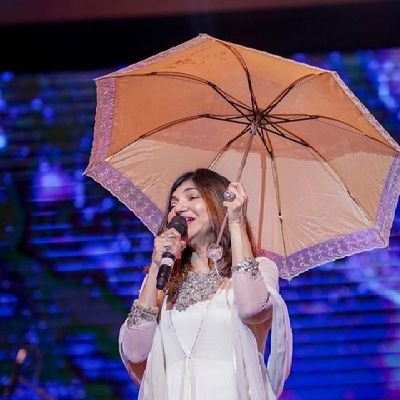 Welcome to the fan page of Melody Queen Alka Yagnik
(@thealkayagnik),The Queen's of Melody world best  singer 
Instagram. com/
@melody_queen_alka_yagnik_