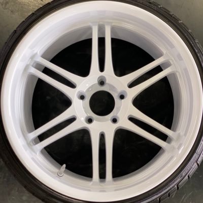 VA300でドリフト嗜んでます。趣味はアライメント。DORI-DORE CREW & SHIBATA Racing Team CREW