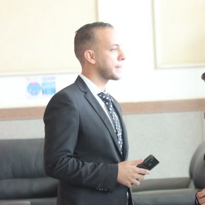 Teacher Assistant & Ph.D. Researcher
|| Software Product Manager
🇨🇦🇺🇸