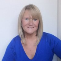 Diane Evans - @Di__Evans Twitter Profile Photo