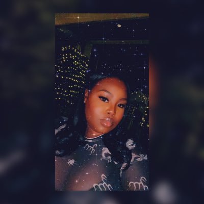 • rare 🦄🦋 • lover of all things opulent ✨🖤 • love 💕🥰 • queen of sarcasm 🤷🏾♀️🥴 • goal digger 🤑