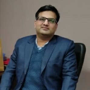 sumitkaura123's profile picture. Gearing up with changes