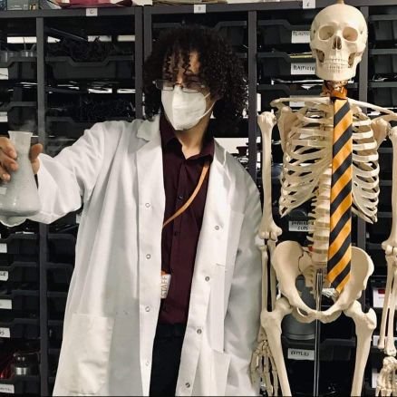 SciTechMEAC's profile picture. 🔬Science Technician at MEA Central⚗️
🐝House AMBITIO 🐝
🎲 Board Game Aficionado 
🇯🇲🗽🇮🇪 He/Him