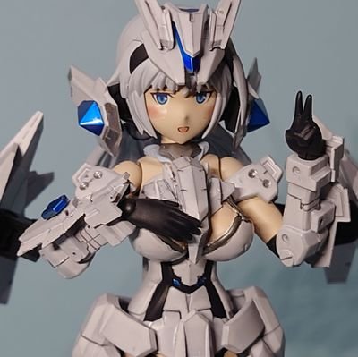 typef5's profile picture. FAガールとメガミデバイス、ガンプラなんかも作ってます

よろしく～( *・ω・)ノ