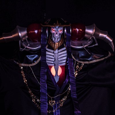 Fiel servidor del Ser Supremo, su majestad el Rey Hechicero Ainz Ooal Gown-sama.
Canal You Tube: https://t.co/kO7SYxqi63