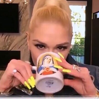 My name is Klaudia and I love Gwen Stefani and Blake Shelton ♥️ “Bouquet” OUT NOW💐 “Texas” out now too 🤠 !! Fan account