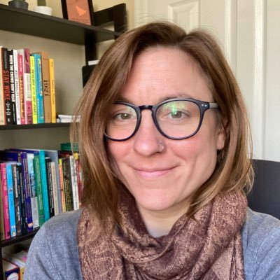 Acquisitions Editor @GallaudetPress | signed language linguistics; Deaf/Disability Studies; #1ntSL; DeafLit | freelance copyeditor (she/her)