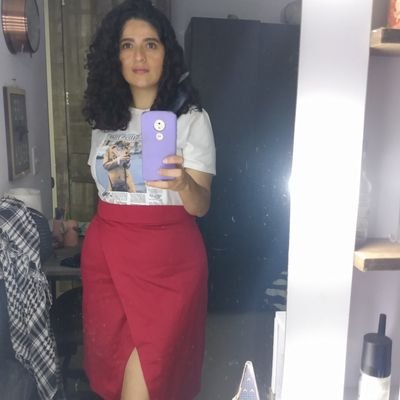 pecheverry's profile picture. La soledad es estar rodeado de gente y pensar solo en la persona que te falta!!!!