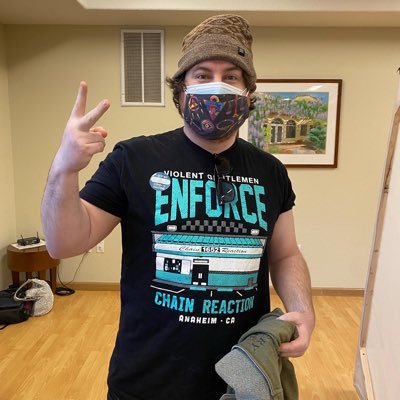 Father,Part time streamer, I Try To Create Art From Time To Time...