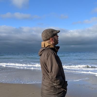 Think for yourself and question authority; Husband and father of 3; Software developer; Pilot;