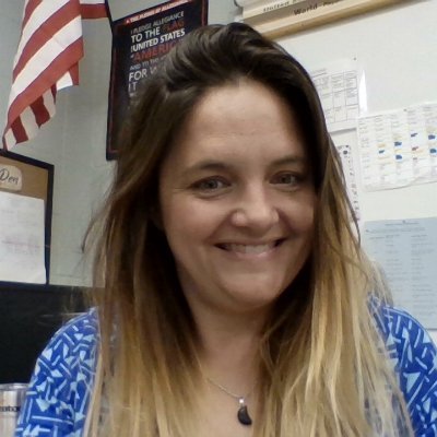 Teacher. Mom. ENFP. I LOVE teaching 6th grade, the river, and science podcasts!