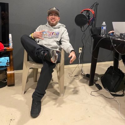 bobbylopez722's profile picture. HOUSTON HOME!!! PourinUp&TalknShit Podcast coming soon!! #February