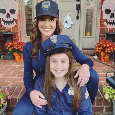 AngelaMarino's profile picture. Mom.Photographer. Paralegal. Believer. Juggler of all things.