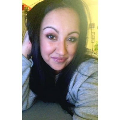 AshleyIsAwake_'s profile picture. 