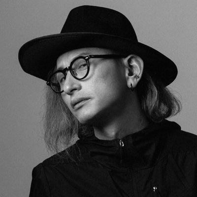 【心に響く言葉】と【日常】を投稿している国内外で活動中のミュージシャン。楽曲はYouTubeより→https://t.co/nF40bJienp お問い合わせは下記リンクのwebsiteよりお願いします。