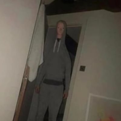 AltariAlvari's profile picture. P0*n hub? Nah this is Idiot hub.