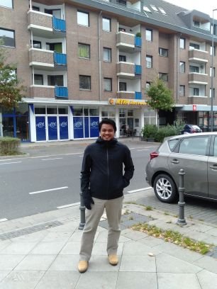 Shamsud39408617's profile picture. Happy Go Lucky