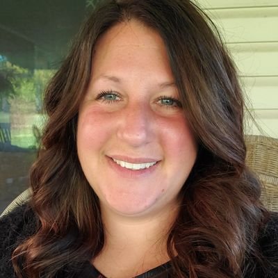 Pre_Kallday's profile picture. 💯 passion for teaching, Pre-K teacher, Love 💜 and Peace ✌ #basdproud