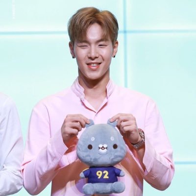 leslyesquivel34's profile picture. 평화는 항상 답변입니다