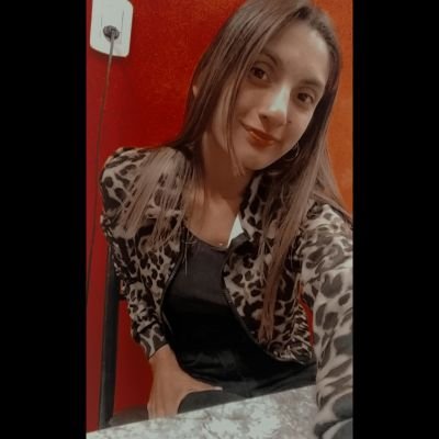 No dejes nunca de brillar porque eso me pone bien cuando estoy un poco mal.🌸