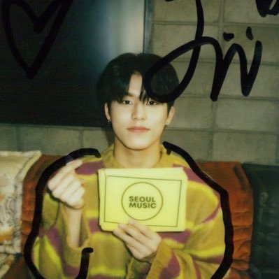 unb_perfection's profile picture. 99line TREASURE🐺🐨 ジョンウ、ジュンギュ推し (みんな好き❤︎)UNB キジュン 100% ヒョクジン #treasure 気軽にフォローしてくれると嬉しいです☺︎仲良くしてください😊