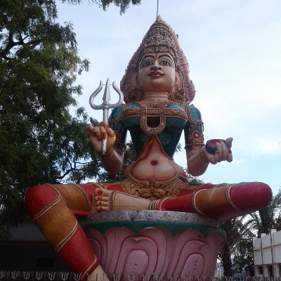 KalaiSelviTSK's profile picture. 