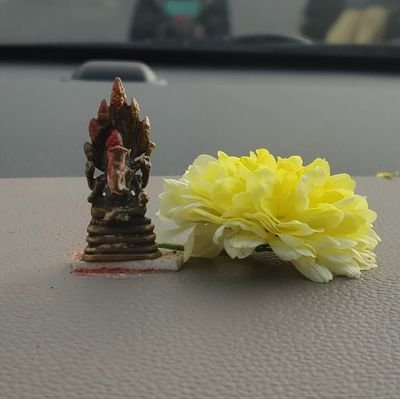 Santosh62724890's profile picture. Traveller, Foodie & Straight