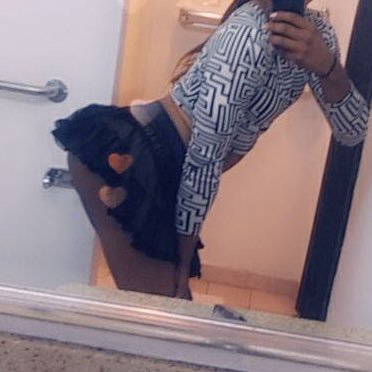 urmansfaveTs's profile picture. 