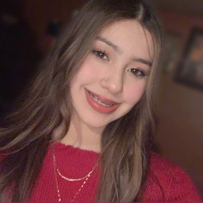 xdianayarely's profile picture. extremely in love with myself