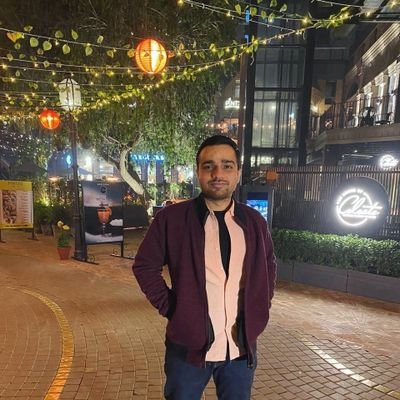 Marketing Junkie | Creative Person | Loves Brainstorming
