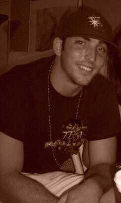 Just trying to find my place in this crazy world .. til then I'm making every moment count !