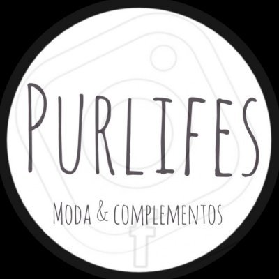 Ropa de mujer basada en las últimas tendencias