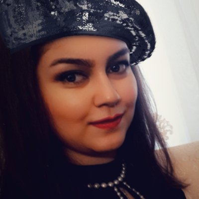 a marketing expert and an enthusiastic blogger who currently engaged in business projects. Writing articles on business and SEO is her favorite hobby.