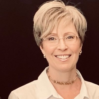 Big on living organ donation. OPTN Board. Past Living Donor Comm Chair. Liver donor. Lawyer. Electricity is my work. Moonlight, for free, on zoning matters.