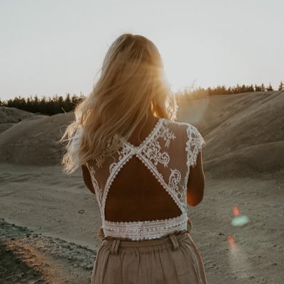 AnnneLy's profile picture. 