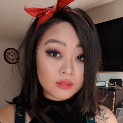 JungleRiceBunny's profile picture. 18+ only • viewer discretion advised