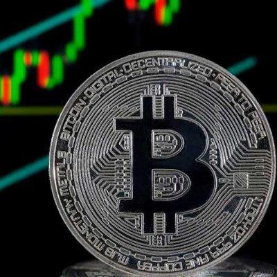 adriananderco's profile picture. 