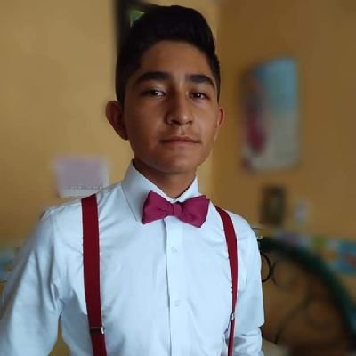 🇲🇽-Mexicano 🙅🏼‍♂️-16 años.  ⚽-Futbol