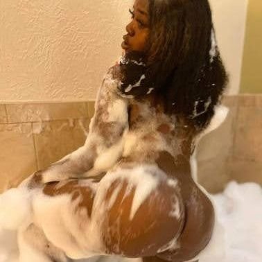 Content Creator 🔞 25, Don't Dm Useless You Sending Something. Cash App: $Lanyjaiii 🍑 Come Have Fun With Me