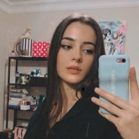 Bari (@ellezbari) Twitter profile photo