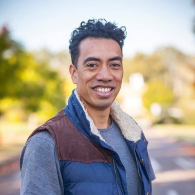 ray_moaga's profile picture. LOVE family, music, sport, dancing, laughing, eating, IG, All Blacks, fb, Brisbane Broncos, Queensland Maroons & Jesus!!