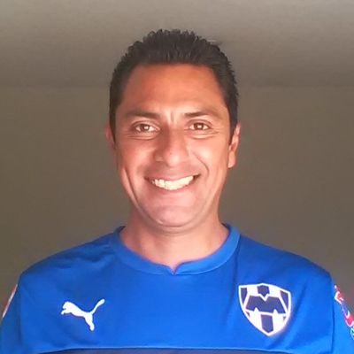 D.T. de futbol FMF- Licencia USSF y United Soccer Coaches, ex jugador Puebla y León. Acerero de corazon.