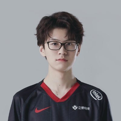 Rhizoma146's profile picture. 遊戲 電子競技