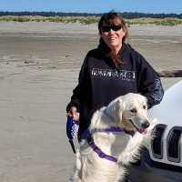 Carol Gonzales - @CarolPNW Twitter Profile Photo