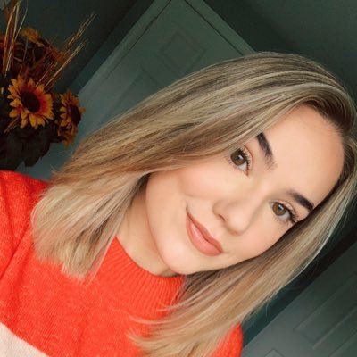 skypost_'s profile picture. childhood trauma made me a funny ass bitch