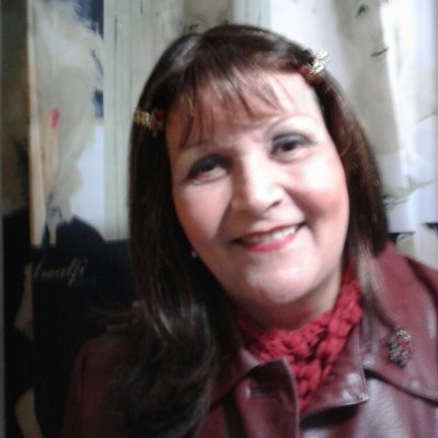 Diplomada en Enfermeria Profesional de la Universidad. de Cordoba.
Anti.K,AntiPeron,Anti Abortista,Quiero una Patria Justa y Próspera
casada ,no chat!