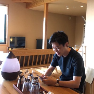 miho12021's profile picture. お笑いと音楽と菅野美穂が好き