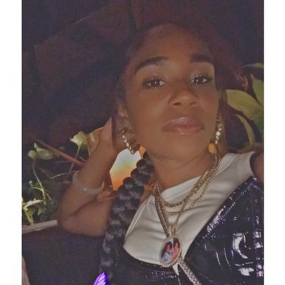 Bee_Marley3's profile picture. •You've just been a witness of greatness . 💙🏁 IG: ThRielBee_ SnapChat : Beetaughtm3