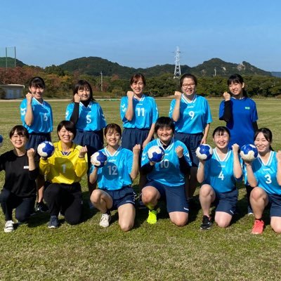 鳴門教育大学女子ハンドボール部 در توییتر 今回の大会で優しくて可愛くてモテモテな四年生は引退となりました しっかり者のキャプテンえりなさん やっぱり可愛いみぃさん 愛されキャラのもんちさん 面白い以外のなんでもないおとんさん 寂しさしかありませんが 鳴門教育大学女子ハンドボール部 در توییتر 今回の大会で優しくて可愛くてモテモテな四年生は引退となりました しっかり者のキャプテンえりなさん やっぱり可愛いみぃさん 愛されキャラのもんちさん 面白い以外のなんでもないおとんさん 寂しさしかありませんが