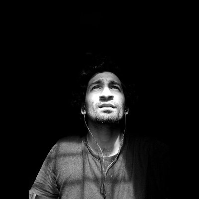 theshakeabhi's profile picture. An extroverted social butterfly who's stubbornly goofy.